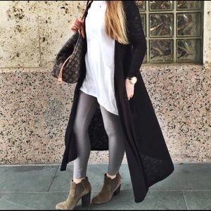 Lularoe medium black Sarah